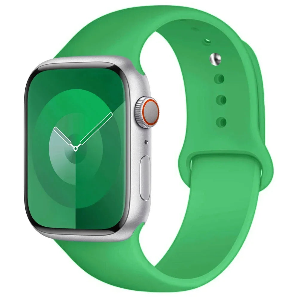 Apple Watch Silicone Sport Band (38–49mm)